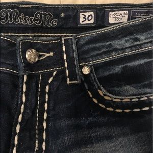 Miss me boot cut jeans. Excellent condition.